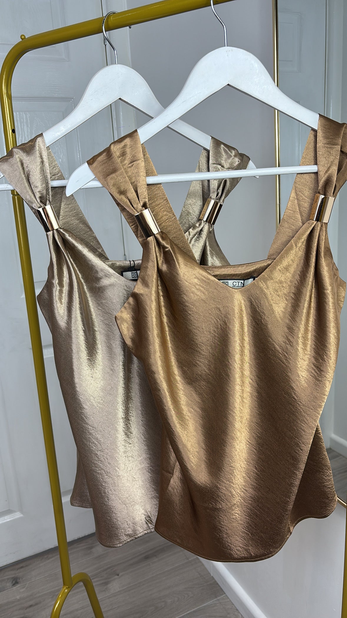 Zara top
